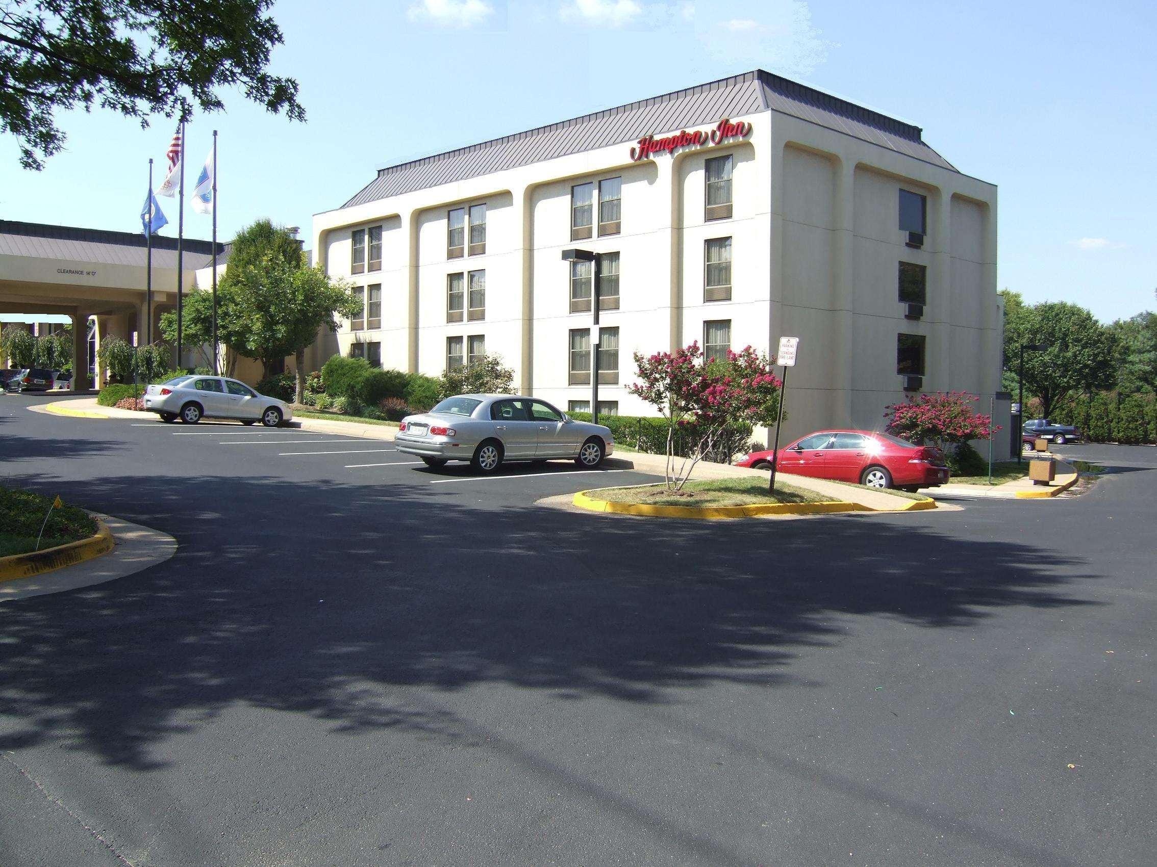 Hampton Inn Alexandria Exterior photo
