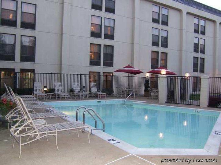Hampton Inn Alexandria Facilities photo